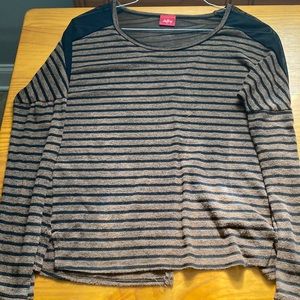 Striped black/brown long sleeve shirt